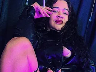MadameVelour, 42yo cam performer